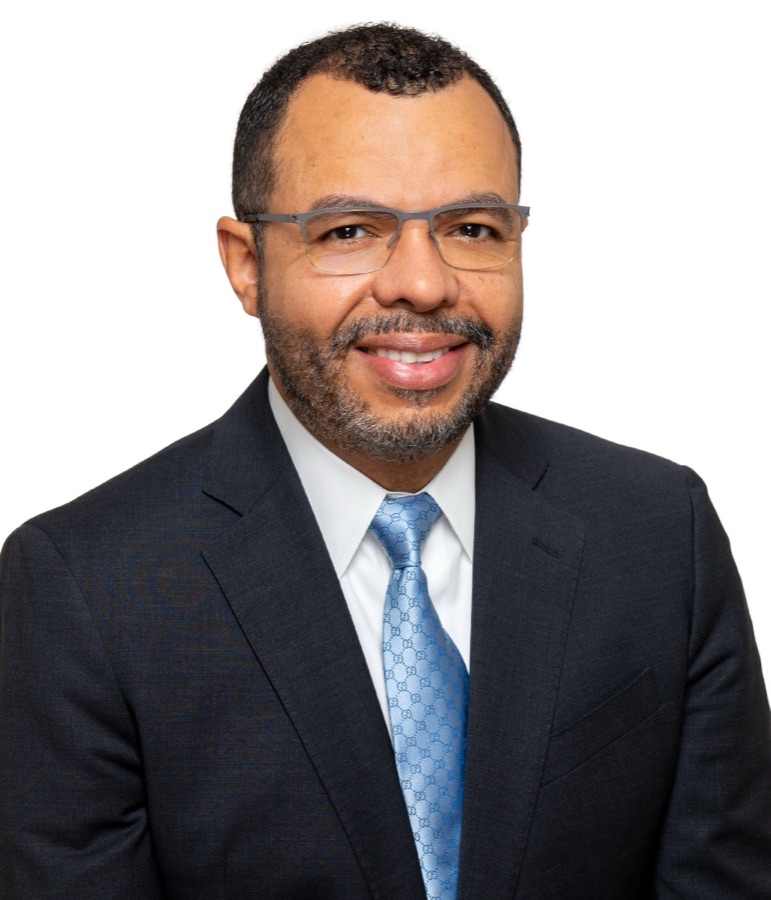 José L. Diaz-Gomez